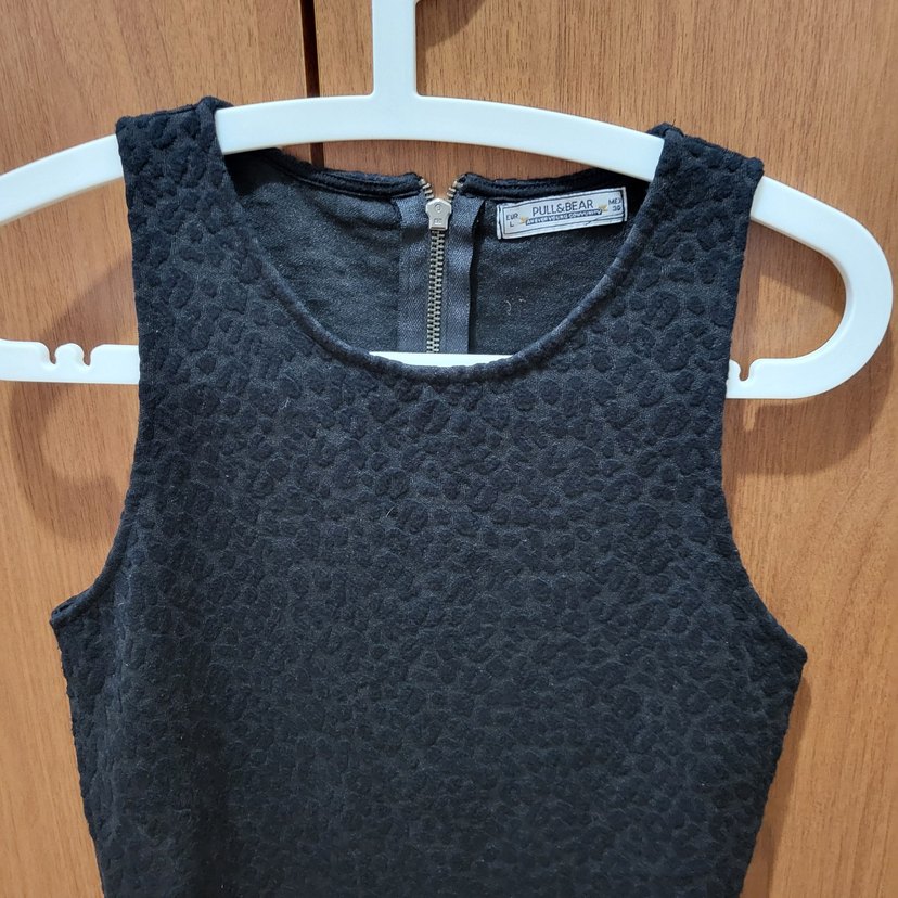 Siyah Desenli Kolsuz Triko Elbise - Görsel 2