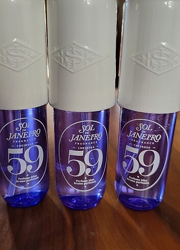 Sol De Janerio 59