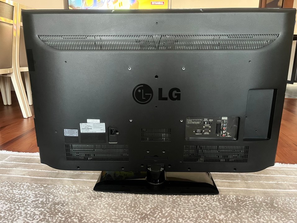 Siyah LG Monitör - Görsel 4