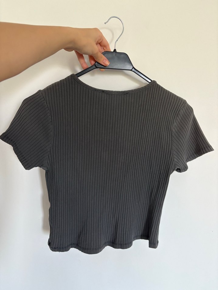 Gri Kısa Kollu Kadın Tişört-crop - Görsel 3