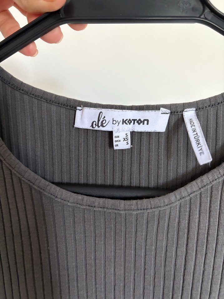 Gri Kısa Kollu Kadın Tişört-crop - Görsel 2