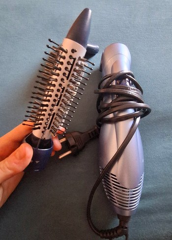 Beden Renk Bosch beautixx curly Gri Saç Şekillendirici Fırça