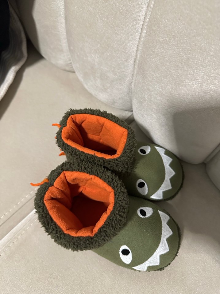 Erkek Çocuk Ev Terliği - Görsel 4