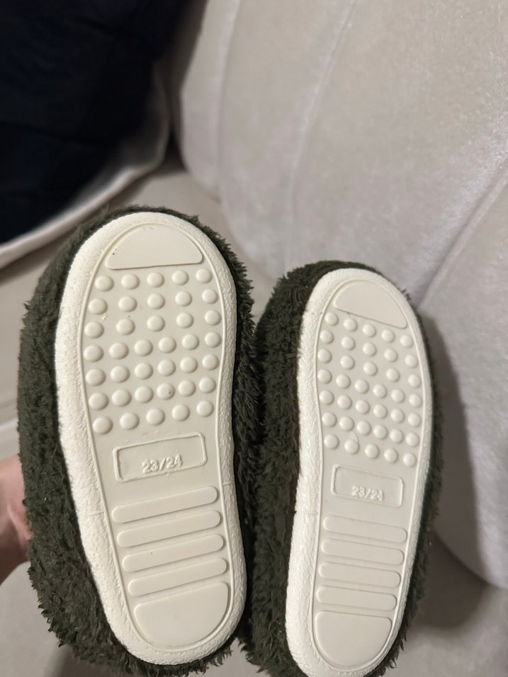 Erkek Çocuk Ev Terliği - Görsel 3