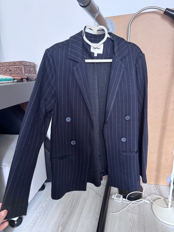 Düğmeli Gri Çizgili Kadın Blazer Ceket - Görsel 3