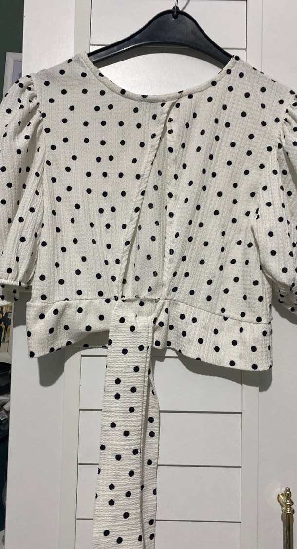 Beyaz Puantiyeli Uzun Kollu Kadın Bluz - Görsel 5