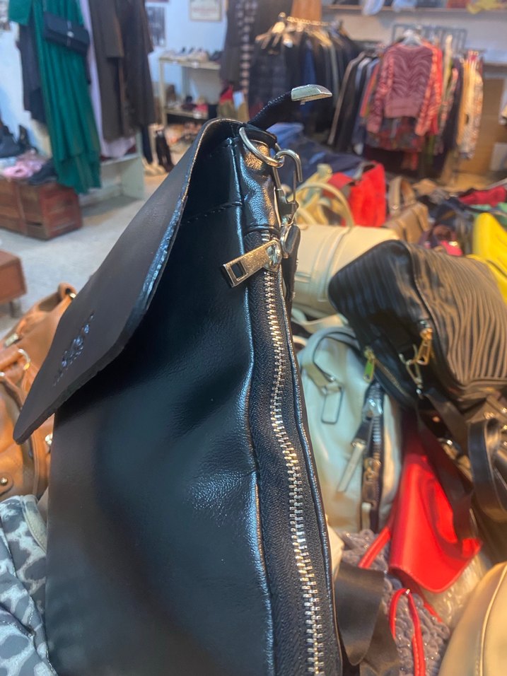 Hugo Boss Siyah Erkek Omuz Çantası - Görsel 2