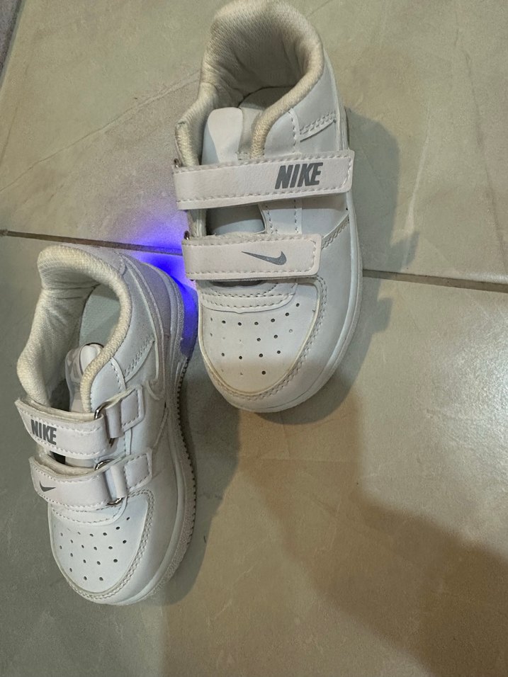 Işıklı Bebek Ayakkabısı - Görsel 3