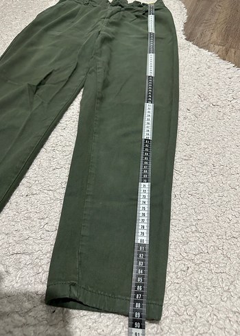 Kadın Haki Kemerli Rahat Kesim Kumaş Pantolon - Görsel 4