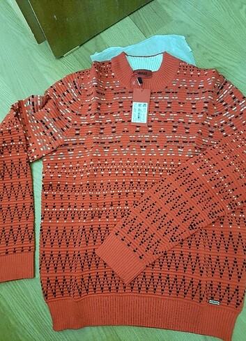 m Beden Triko kazak Hugo boss 