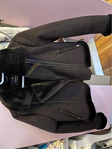 Stradivarius Mont