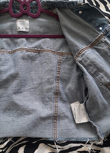 xs Beden mavi Renk bershka oversize kot püsküllü kot ceket
