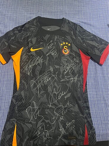Galatasaray imzalı vapor forma 22-23