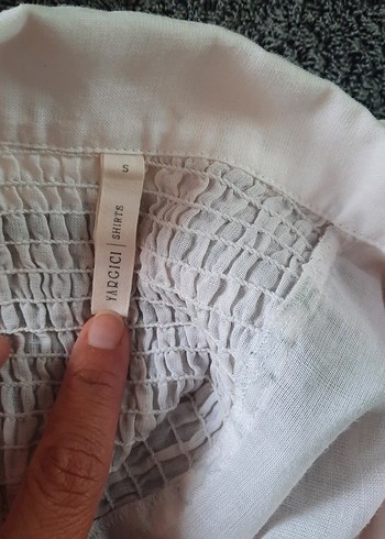 Düğmeli Beyaz Keten Kadın Gömlek - Görsel 2