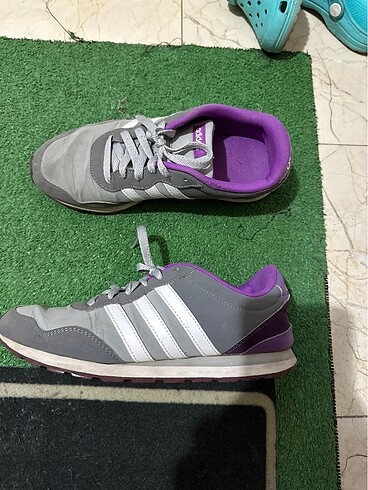 Adidas ayakkabı