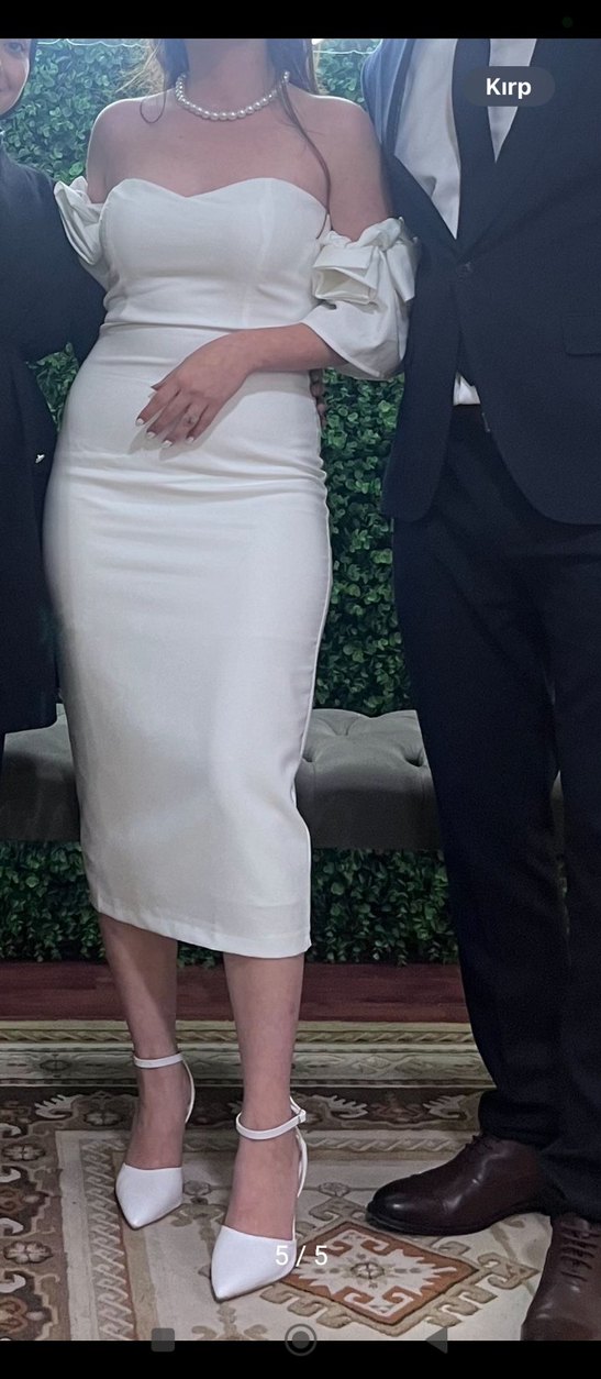 Beyaz Straplez Midi Kalem Elbise - Görsel 2