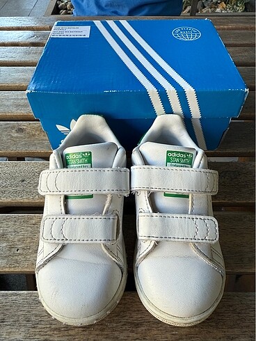 Erkek bebek Adidas spor ayakkabi