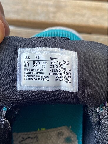 23 Beden Nike marka erkek bebek spor ayakkabı