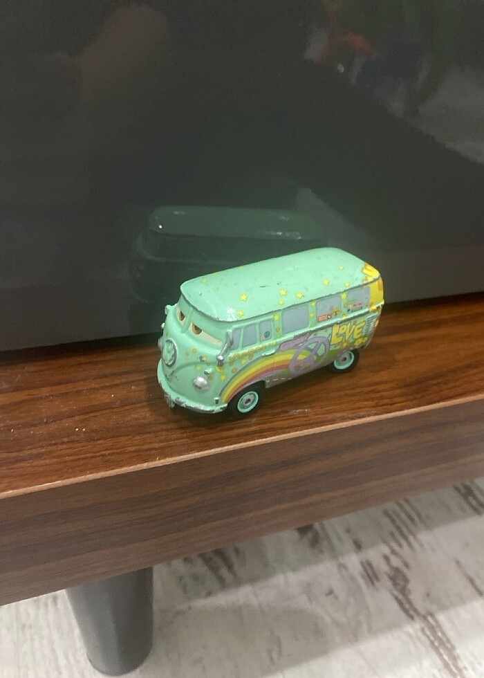 Disney pixar minibüs - Görsel 5