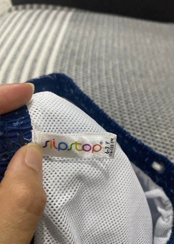 Slips stop marka erkek çocuk mayo - Görsel 3