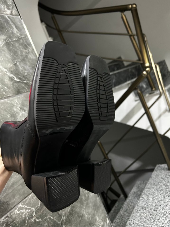 Siyah Rugan Stiletto Topuklu Kadın Bot - Görsel 2