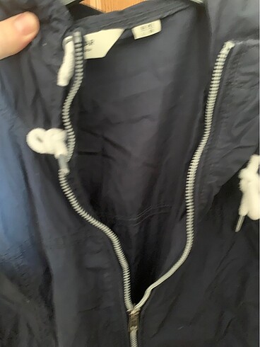 Pull and Bear Yağmurluk
