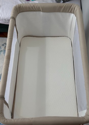 Bej Bebek Beşiği ve Anne Yanı - Görsel 5