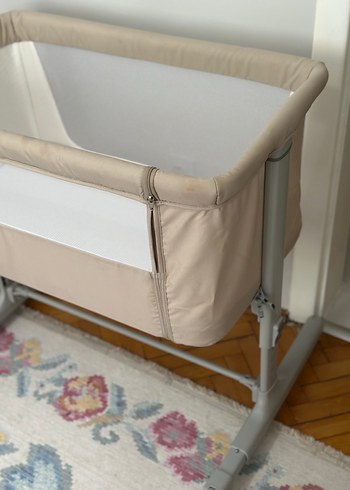 Bej Bebek Beşiği ve Anne Yanı - Görsel 4