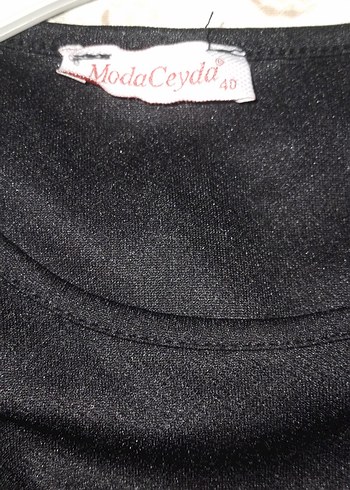 Parlak Papatya Desenli Kol Detaylı Siyah Uzun Elbise - Görsel 6