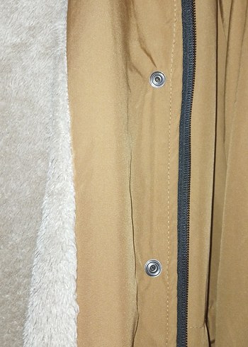 Kapüşonlu içi kürklü mont - Görsel 5