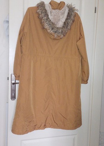 Kapüşonlu içi kürklü mont - Görsel 2