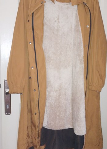 Kapüşonlu içi kürklü mont - Görsel 7