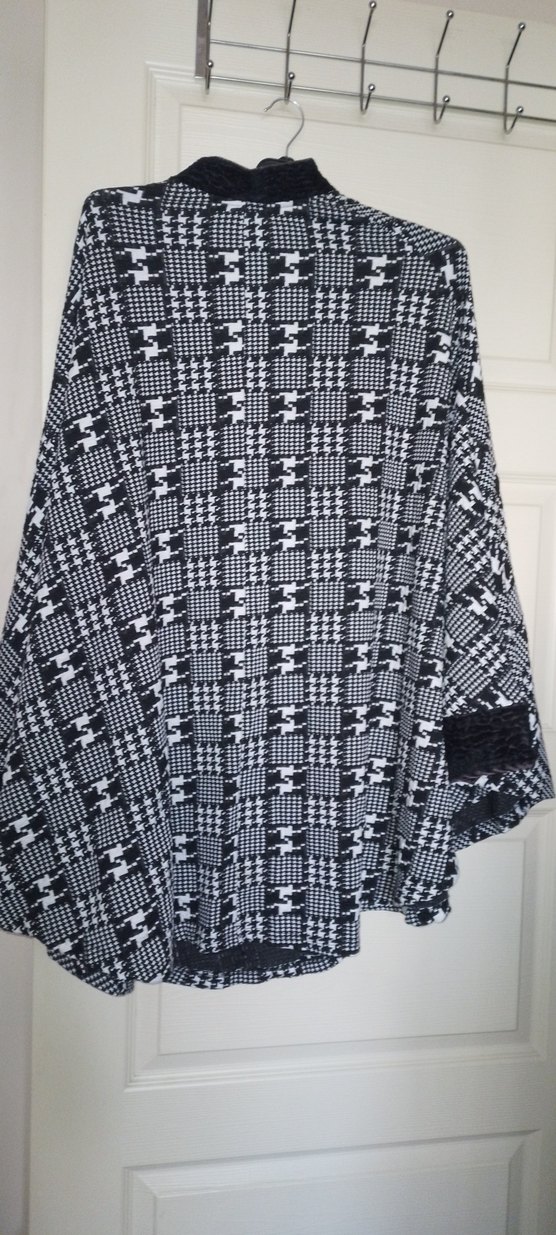 Kadın panço - Görsel 3