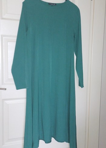 Uzun kollu yeşil renk kadın tesettür elbise - Görsel 2