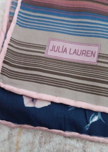 Çiçek Desenli Dantel Detaylı Çok Renkli Kadın eşarp - Görsel 2