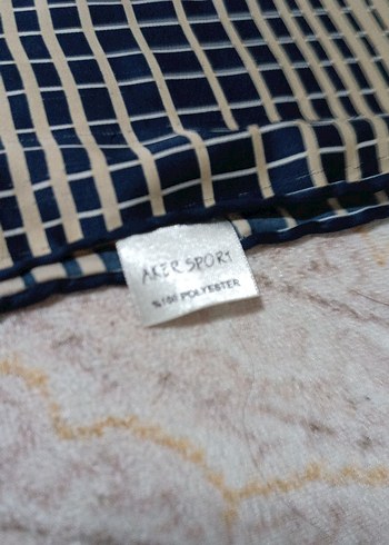 Bej Siyah Pileli Kadın eşarp - Görsel 3