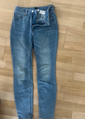 H&M Dar Kesim Jean