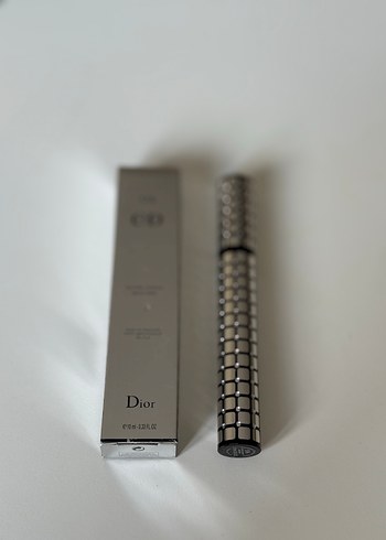 Dior CD 576 Maskara siyah - Görsel 2
