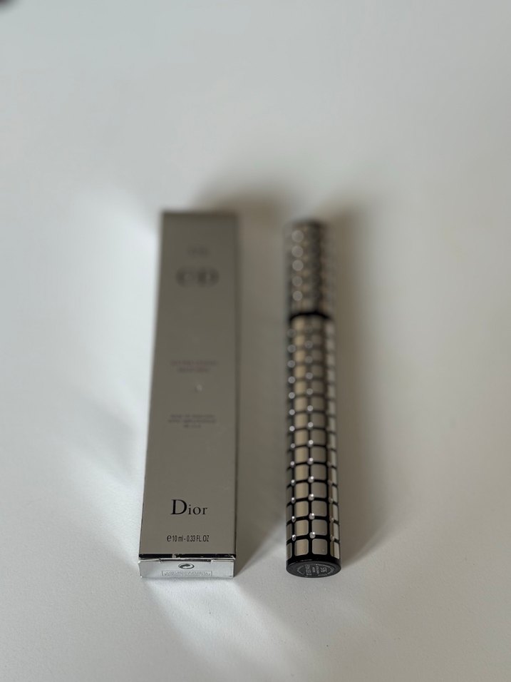 Dior CD 576 Maskara siyah - Görsel 2