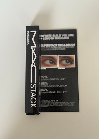 MAC Stack Siyah Maskara - Görsel 2