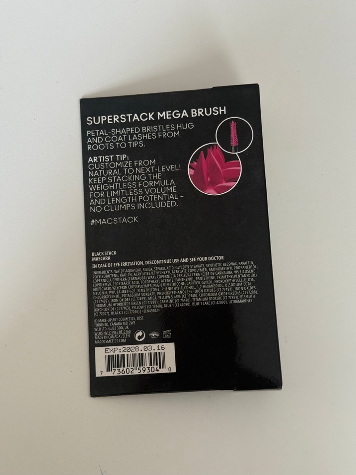 MAC Stack Siyah Maskara - Görsel 3