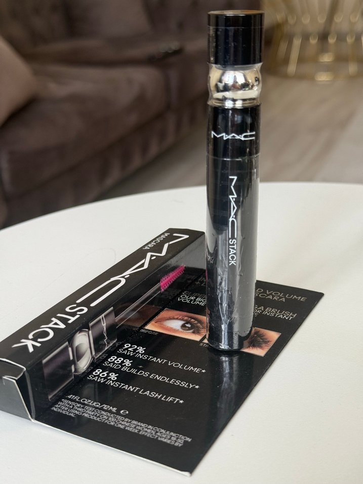 MAC Stack Siyah Maskara - Görsel 5