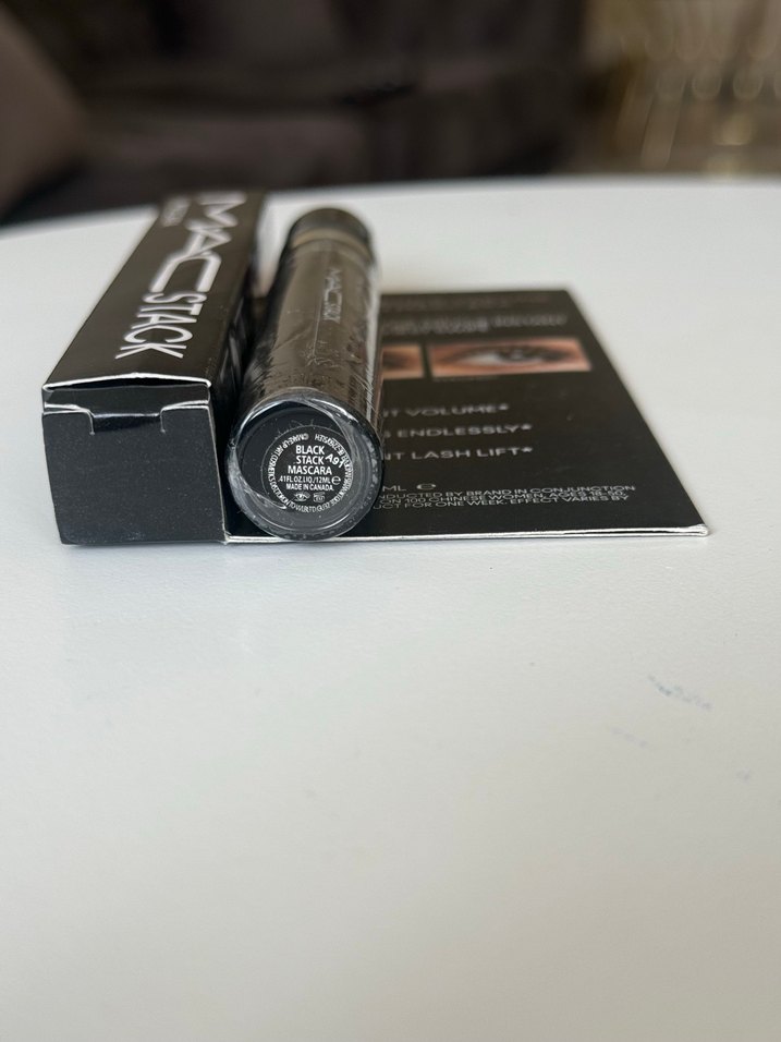 MAC Stack Siyah Maskara - Görsel 4