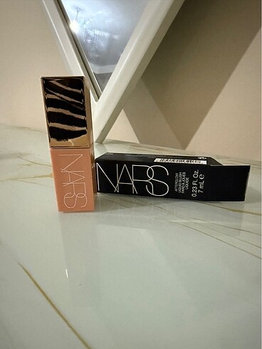 Nars NARS LİKİT ALLIK