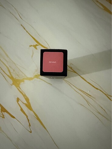 Beden Renk NARS LİKİT ALLIK