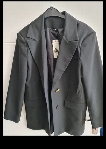 Siyah Düğmeli Kadın Blazer Ceket