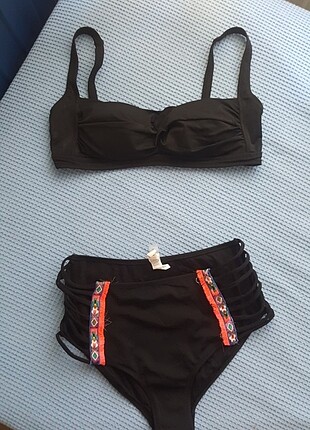 bikini alt üst 