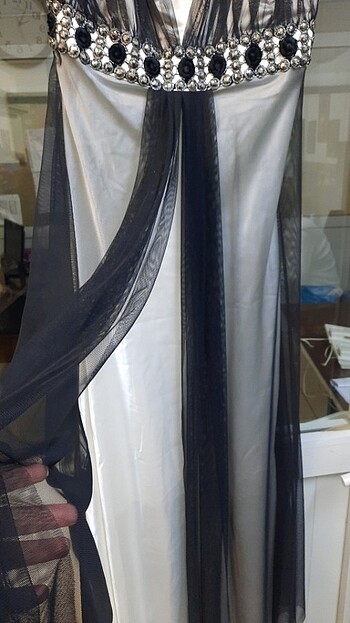 48 Beden siyah Renk Tasli Abiye elbise