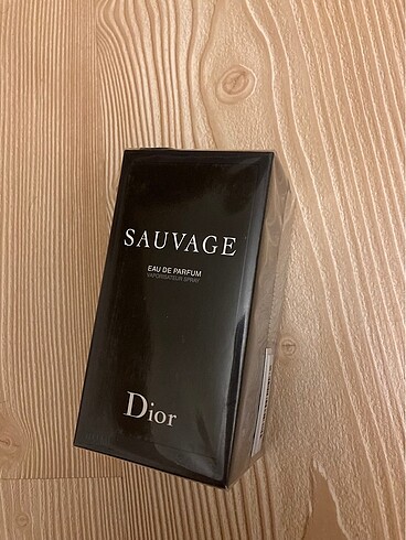 Sauvage Dior parfüm