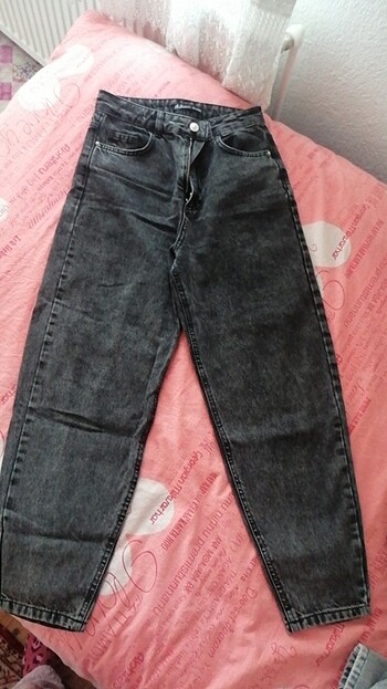 Mom jean 